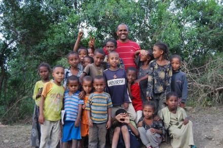 A community group of children from Humbo, Ethiopia. 